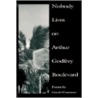 Nobody Lives on Arthur Godfrey Boulevard door Gerald Costanzo