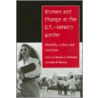 Women And Change at the U.S.-Mexico Border by Unknown