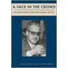 A Face In The Crowd door Usama Al-Khalidi