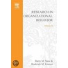 Research in Organizational Behaviour, Volume 24 door Staw Barry Staw