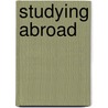 Studying Abroad door Evans Cerys