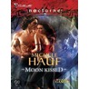 Moon Kissed door Michelle Hauf