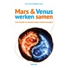 Mars en Venus werken samen door John Gray
