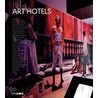 Art Hotels door Kelley Cheng