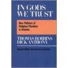 In Gods We Trust door Thomas Robbins