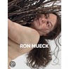 Ron Mueck door David Hurlston