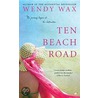 Ten Beach Road door Wendy Wax