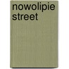 Nowolipie Street door Jozef Hen
