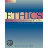 Ethics In Media Communications door Louis A. Day