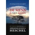 De mens is niet alleen