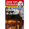 Gijzeling in de Jordaan by Joop van Riessen