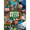 Buiten bezig by Anke M. Leitzgen