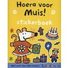 Hoera voor muis! stickerboek door Lucy Cousins