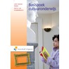 Basisboek cultuuronderwijs by Martijn van Nieuwenhuizen