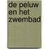 De peluw en het zwembad