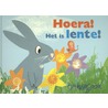 Hoera! Het is lente! by Tim Hopgood