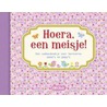 Hoera, een meisje! by Znu