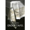 Onder tafel door Mia Davidson