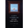 Op de drempel by Coen Verbraak
