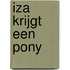 Iza krijgt een pony