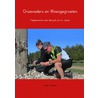 Onzevaders en weesgegroeten by Johann van Rossum