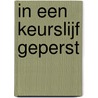 In een keurslijf geperst door Roseanna M. White