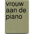 Vrouw aan de piano