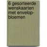 6 Gesorteerde wenskaarten met envelop- bloemen by Mattie De Bruine