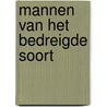 Mannen van het bedreigde soort by Okesweer