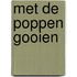 Met de poppen gooien