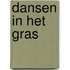 Dansen in het gras