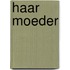 Haar moeder
