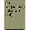 De verjaardag (blauwe pet) door Nienke Okkema