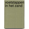 Voetstappen in het zand door Cor van Welbergen