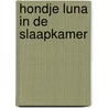 Hondje Luna in de slaapkamer door Gdg 1992