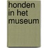 Honden in het museum