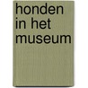Honden in het museum door Arthur Japin